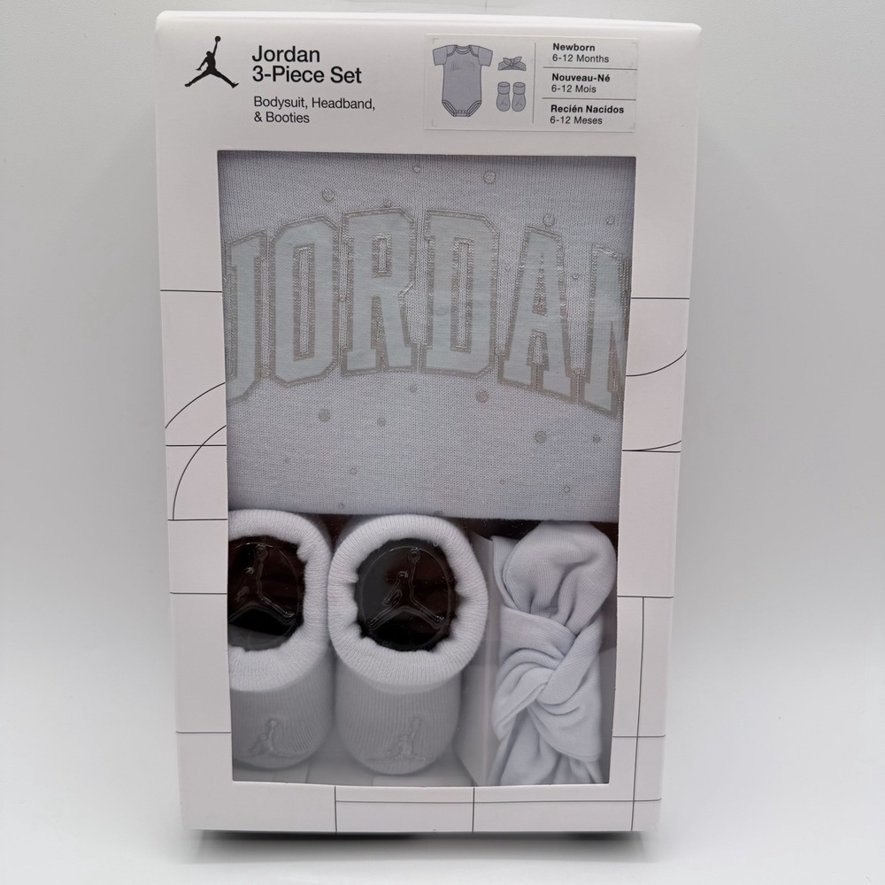Jordan Baby Girl 3-Piece Gift Set Bodysuit Headband Booties Outfit Set 6-12M NIB